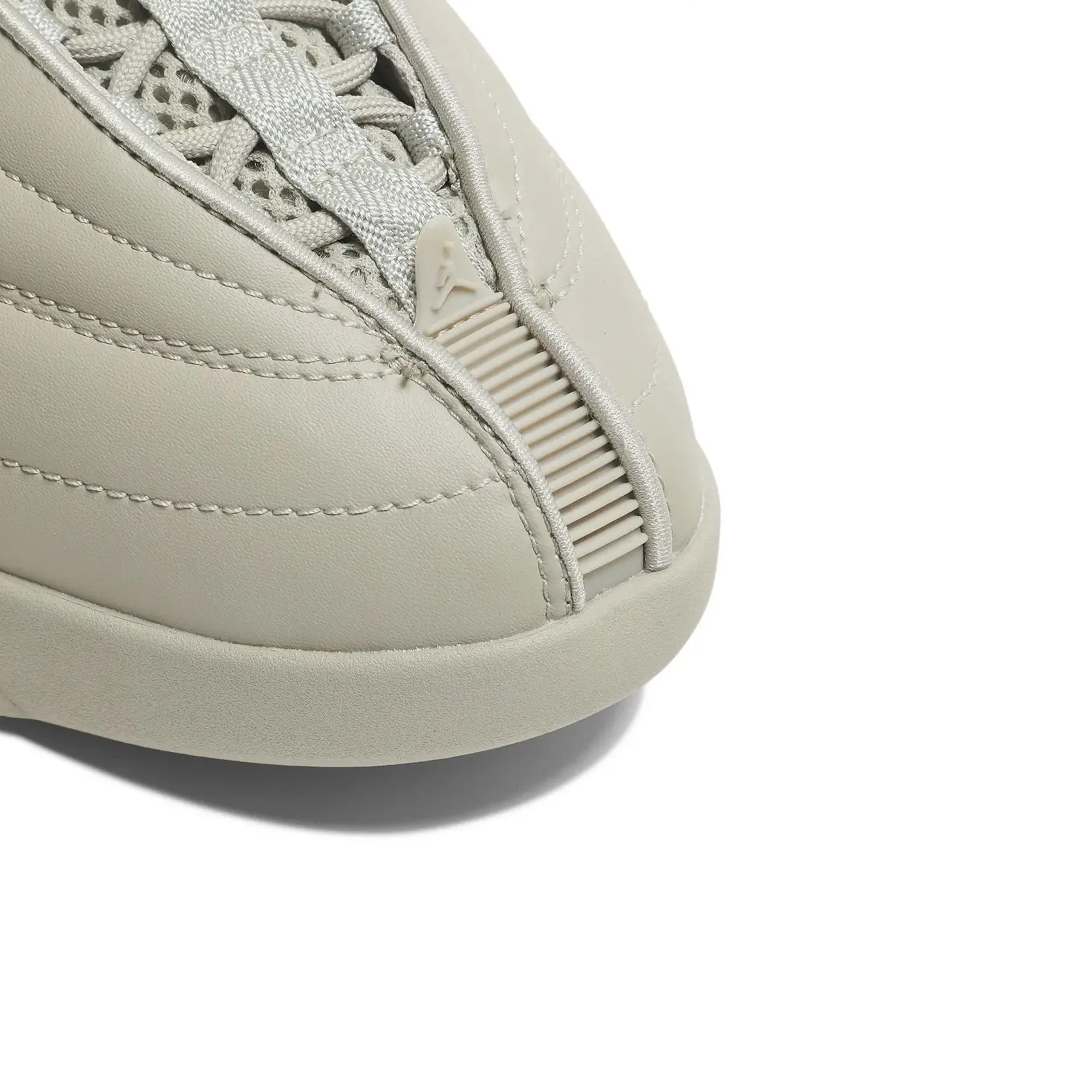 Air Jordan 15 Retro x Billie Eilish W