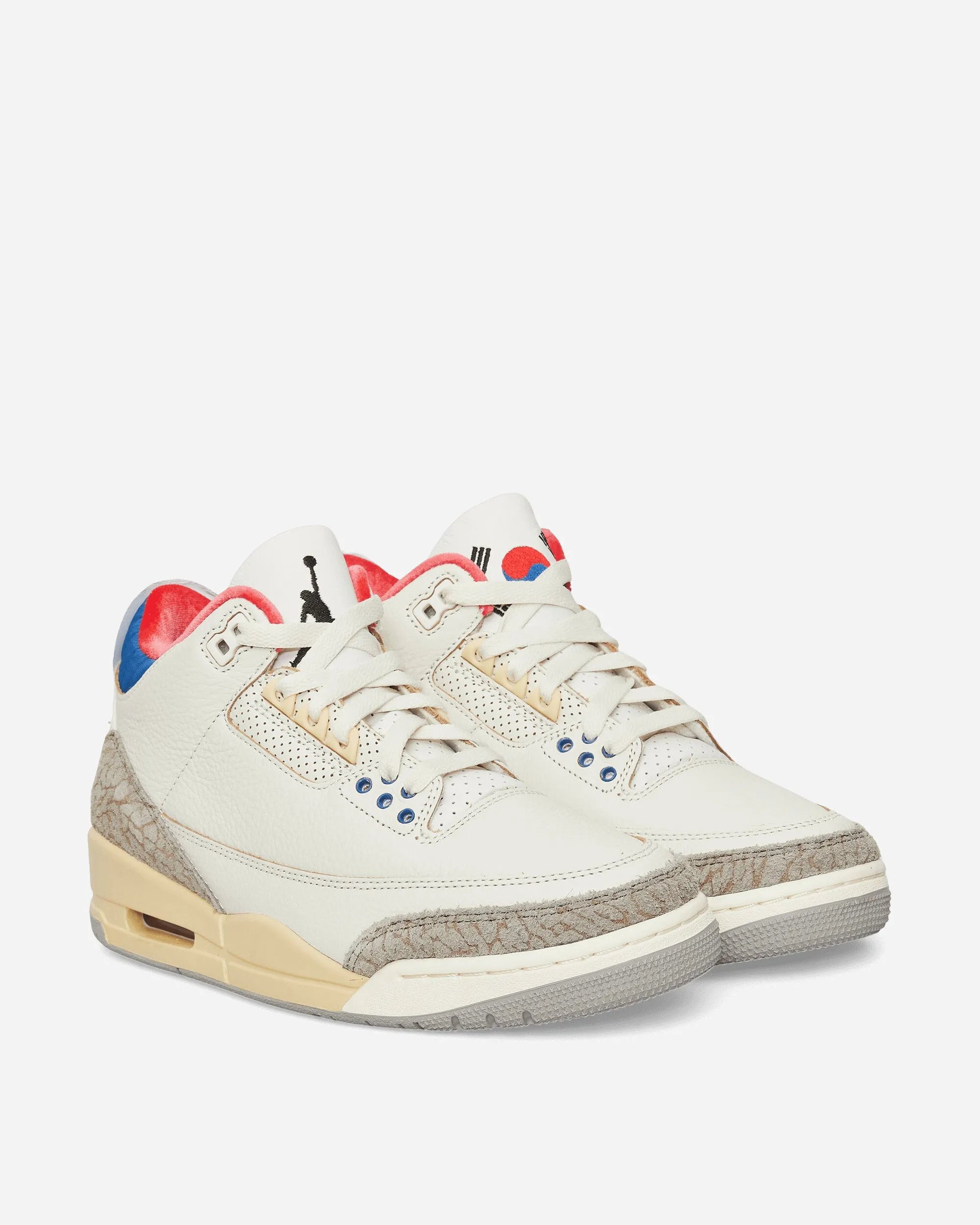 Air Jordan 3 Retro OG Sneakers Seoul