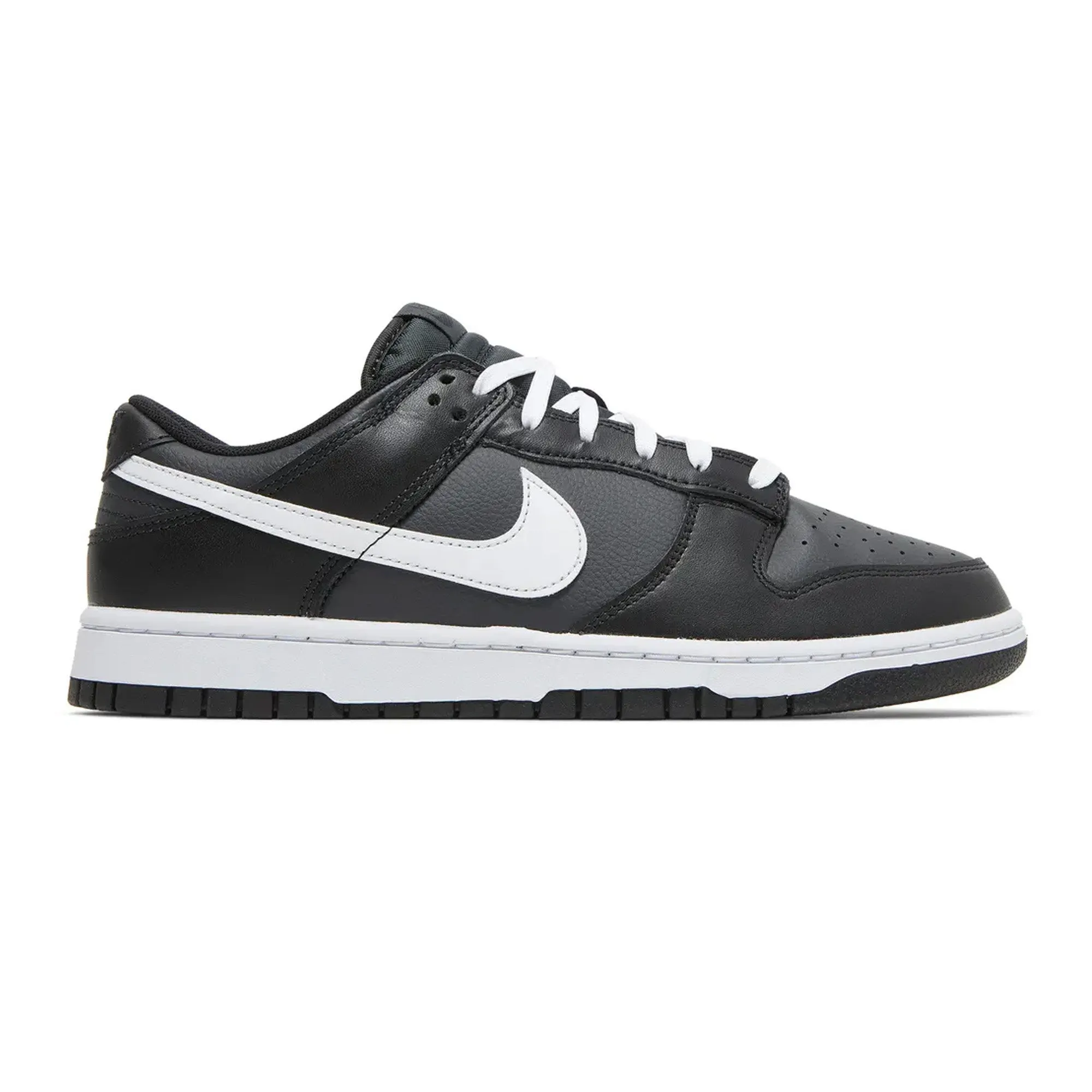 Nike Dunk Low 'Black Panda' (2022)