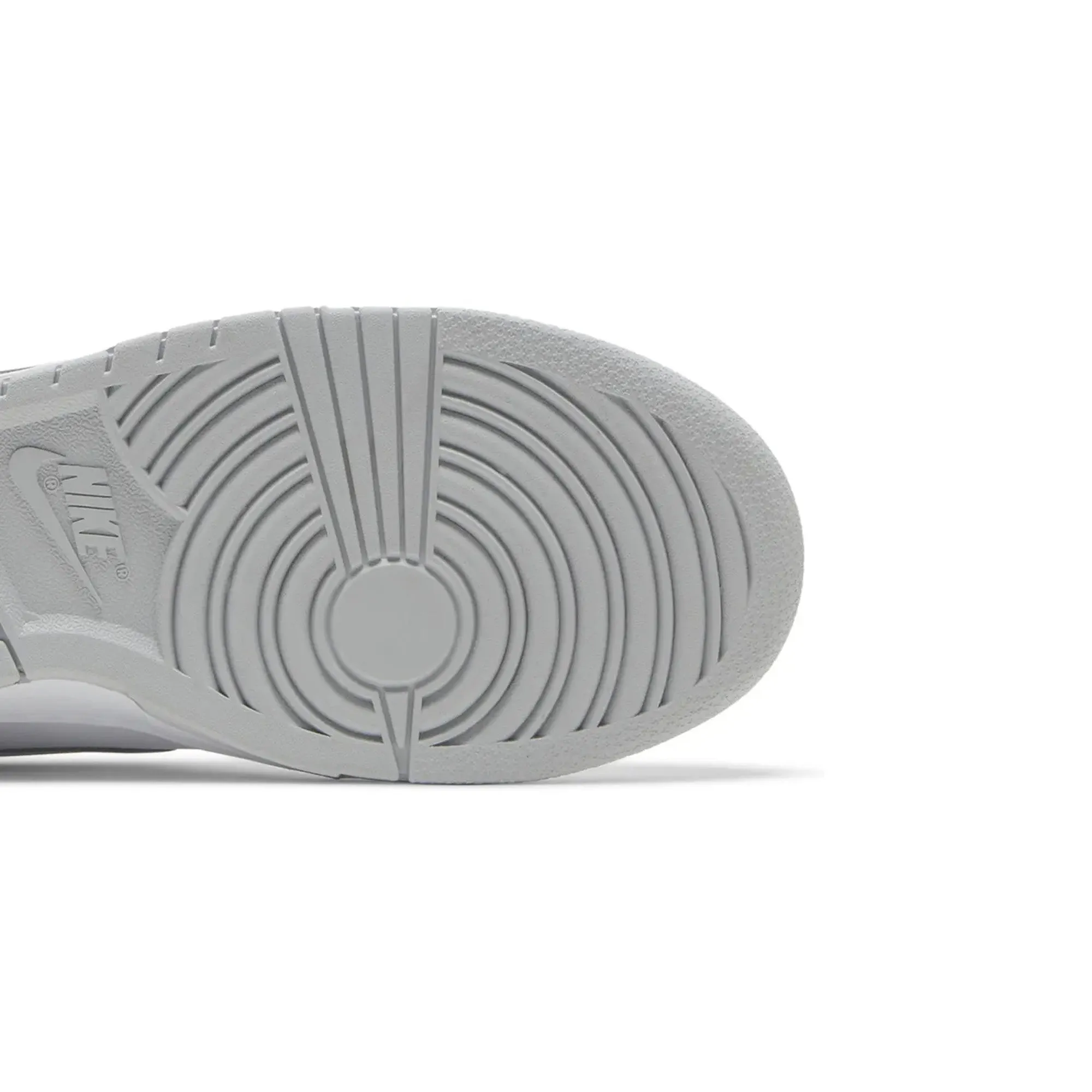 Nike Dunk Low 'Pure Platinum Grey'
