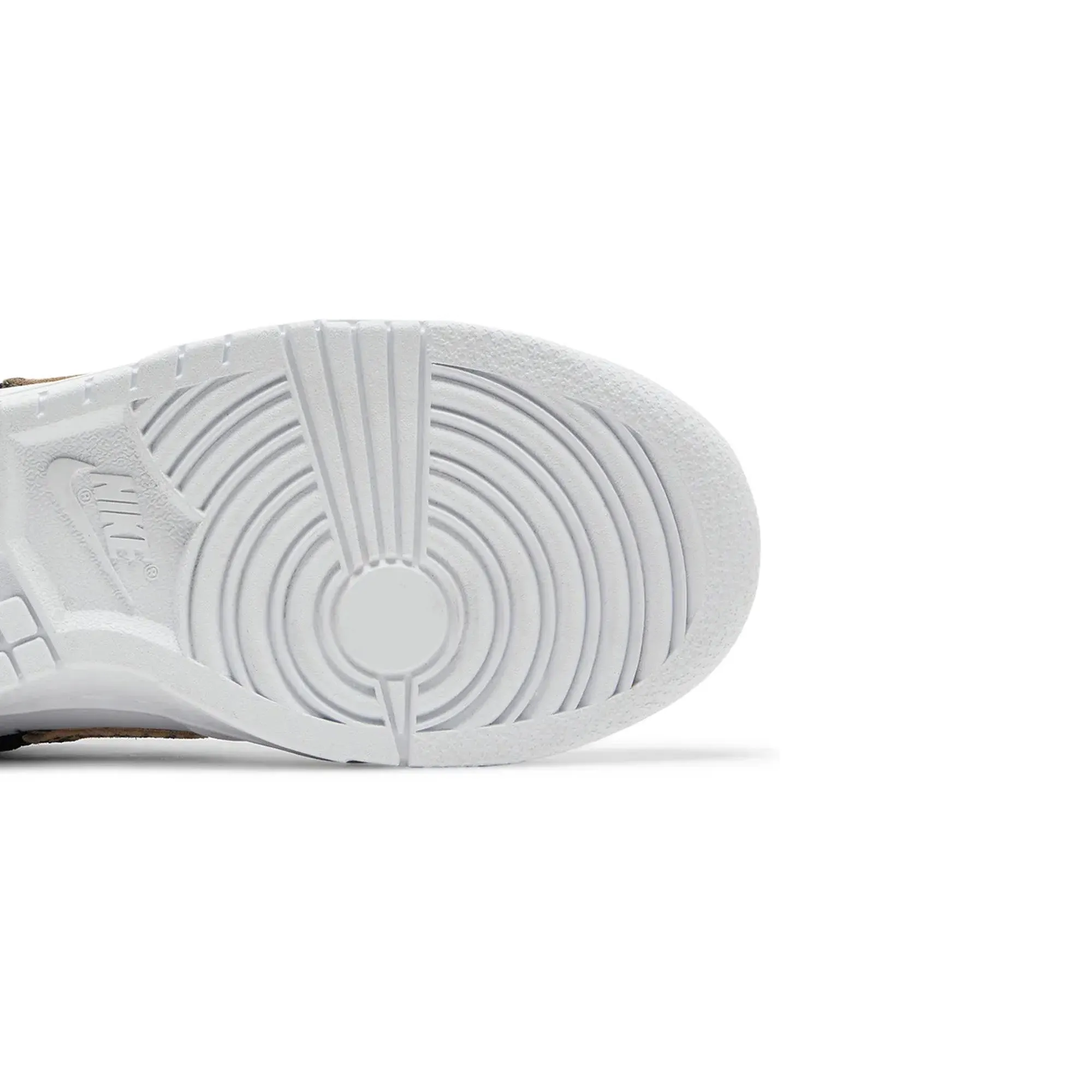 Nike Dunk Low SE 'Animal Instinct' W