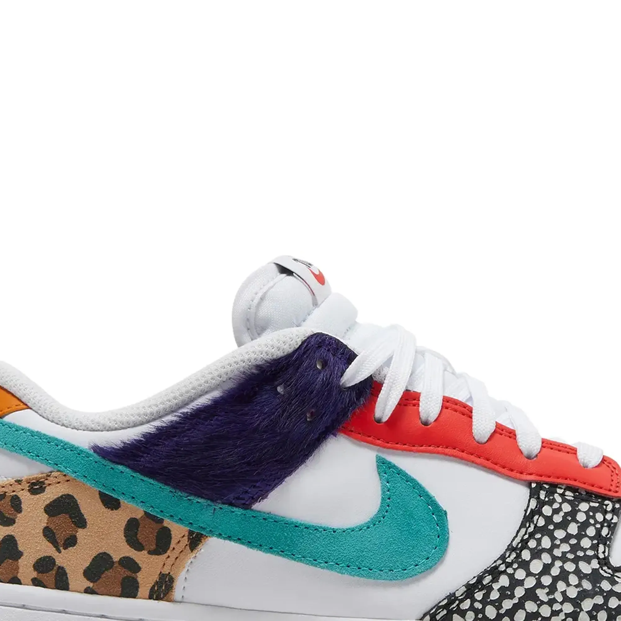 Nike Dunk Low SE 'Safari' W (2022)