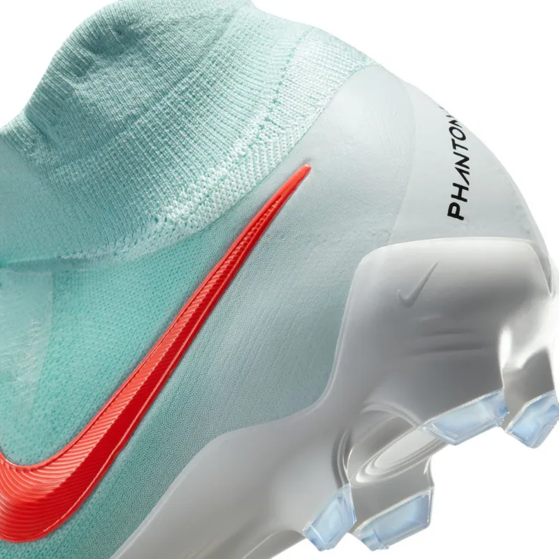 Nike Phantom Luna II Pro Firm Ground Cleats