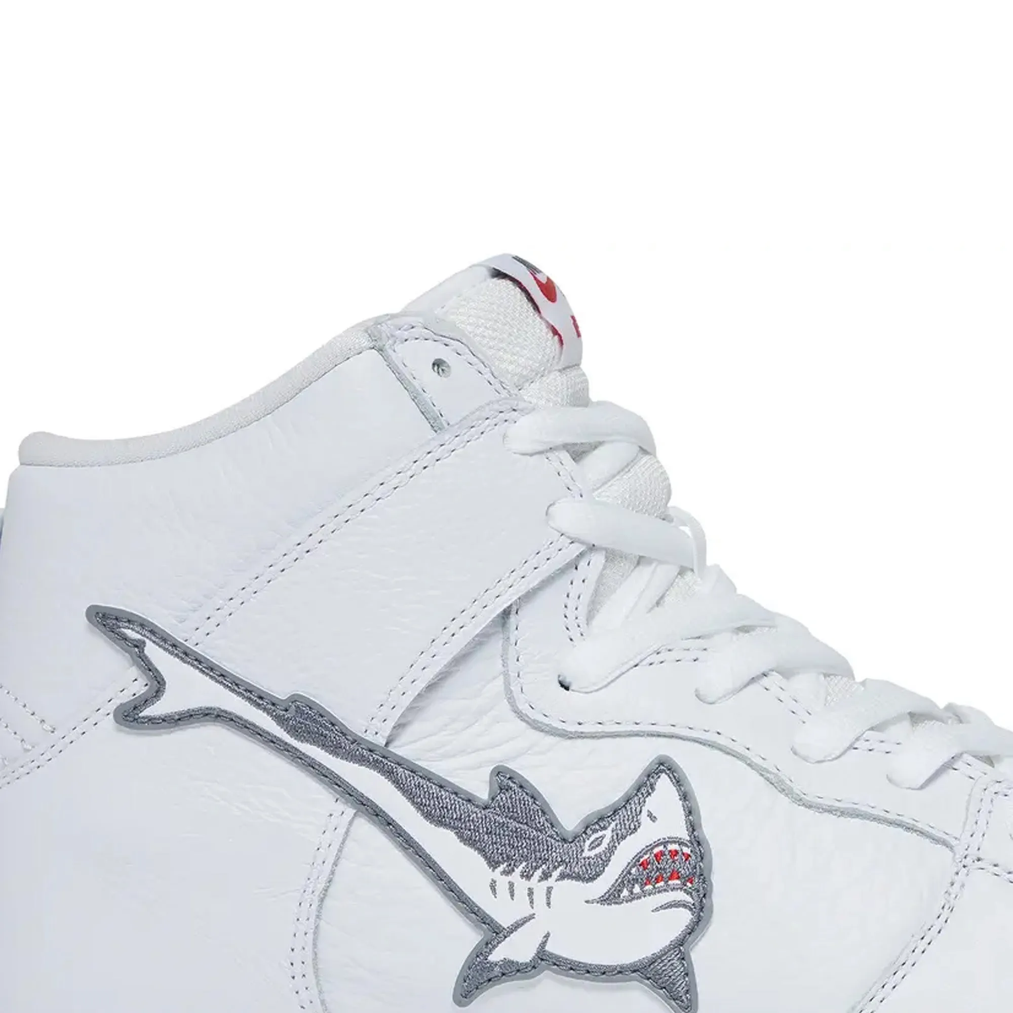 Nike SB Dunk High x Oski 'Great White Shark' (2022)