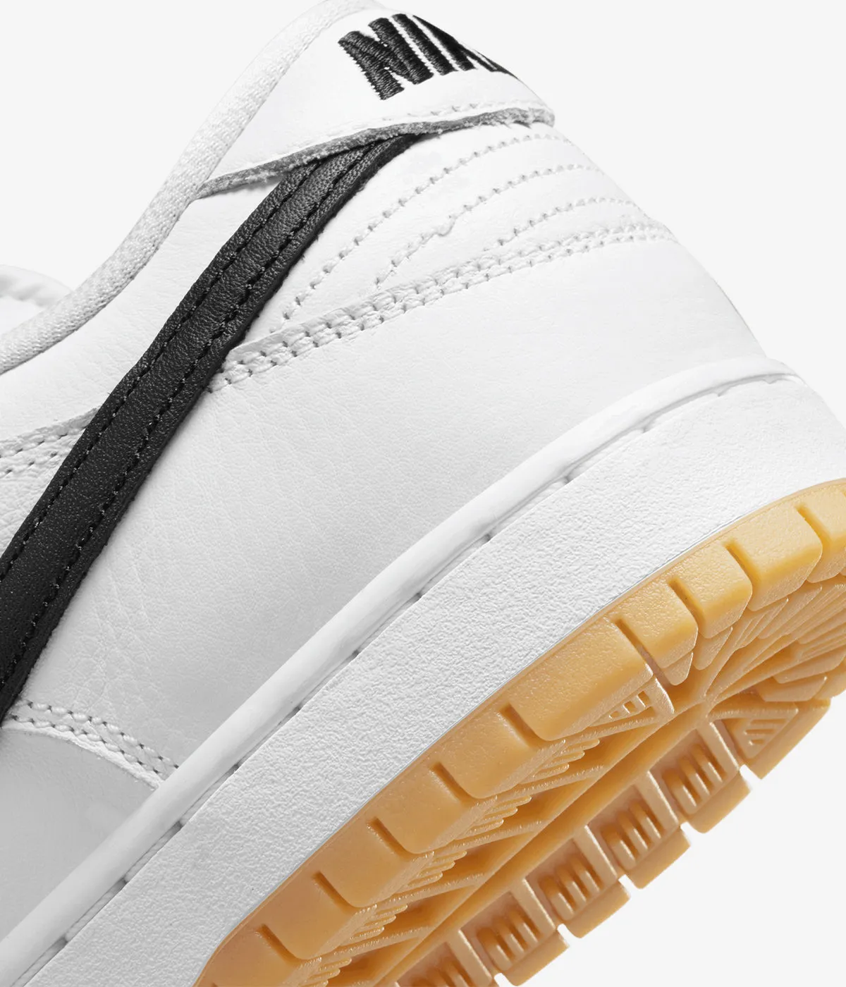 Nike SB Dunk Low Pro Iso