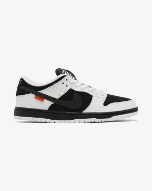 NIKE SB DUNK LOW TIGHTBOOTH