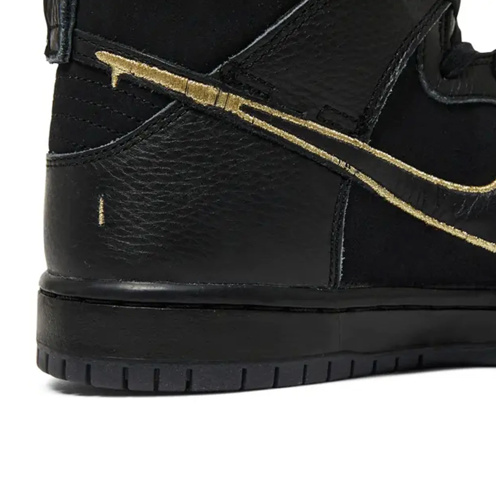 Nike SB Dunk x FAUST 'Black Gold' (2022)