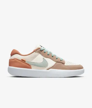 Nike SB Force 58