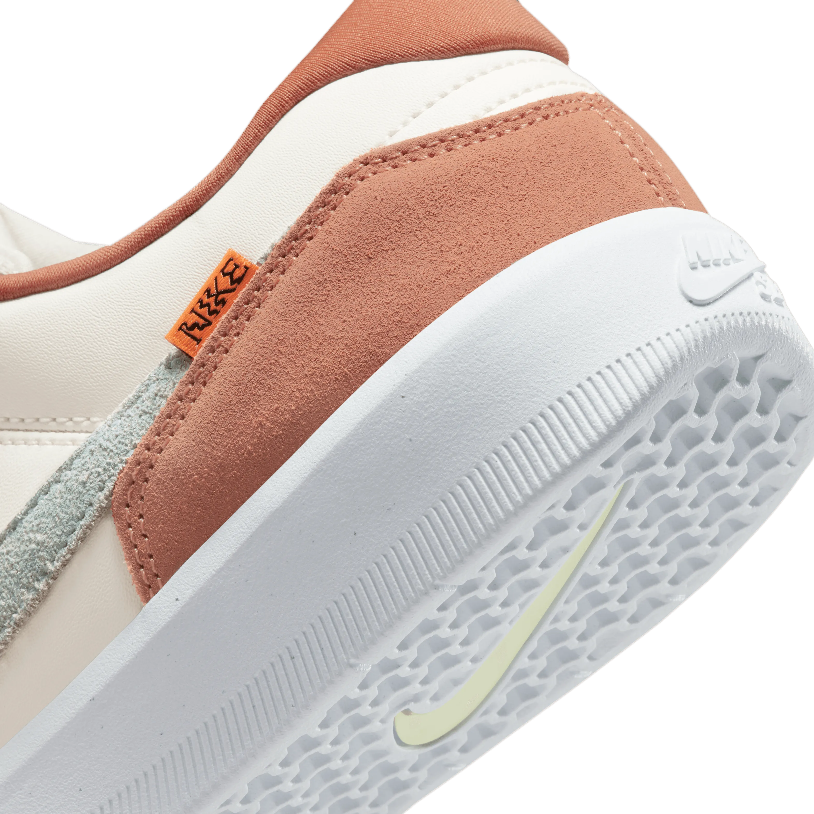 Nike SB Force 58