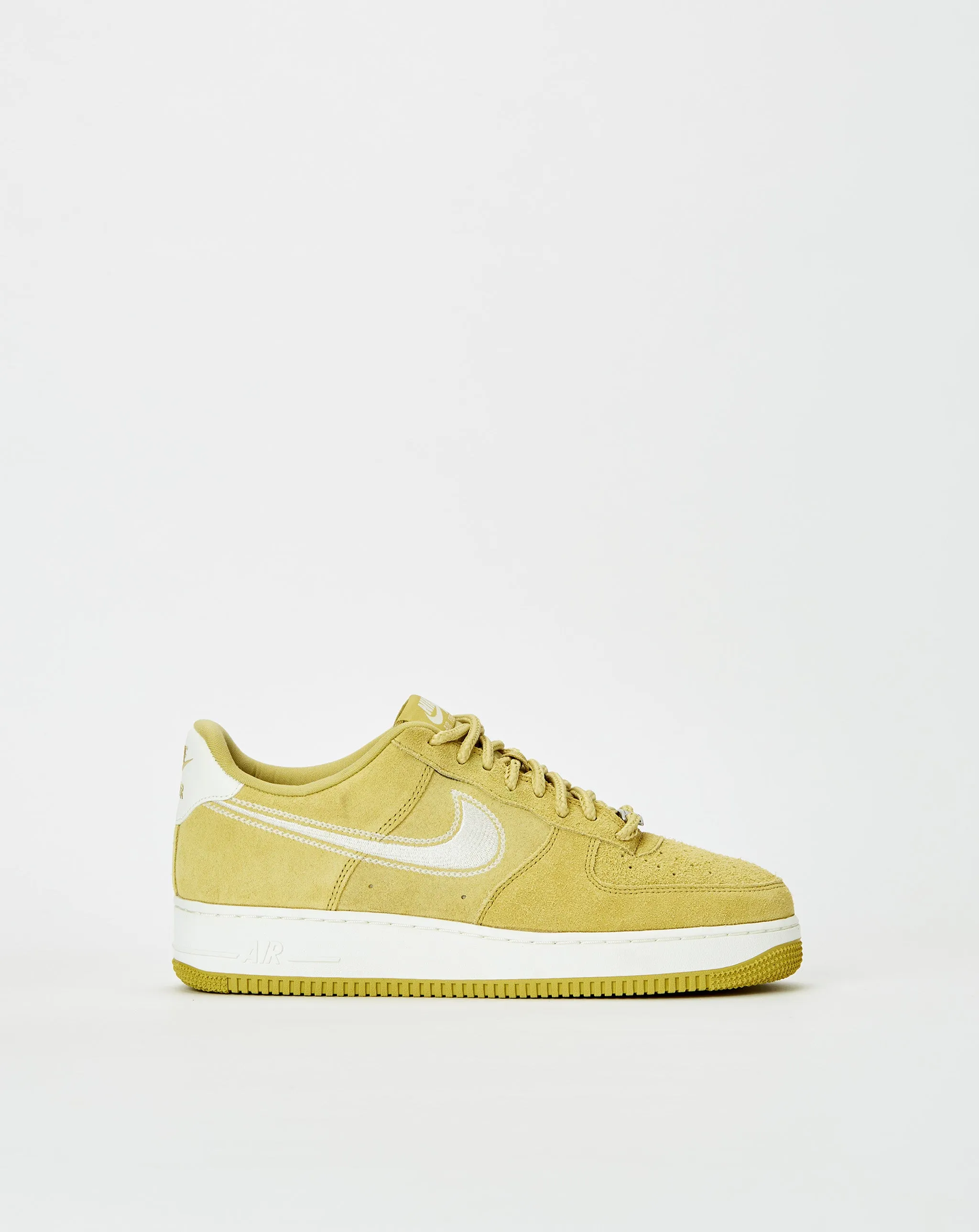 Shoes Nike Air Force 1 '07 LV8