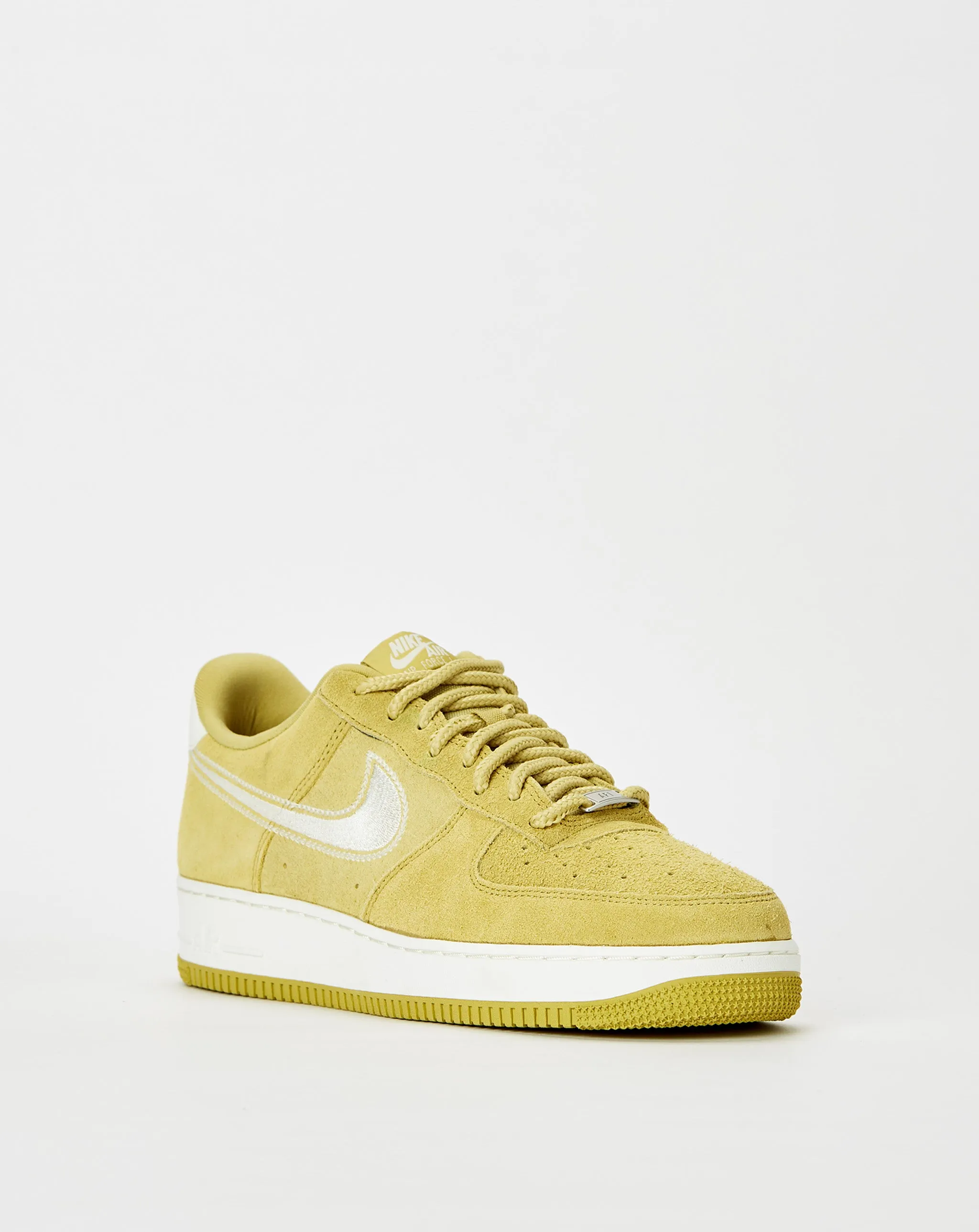 Shoes Nike Air Force 1 '07 LV8