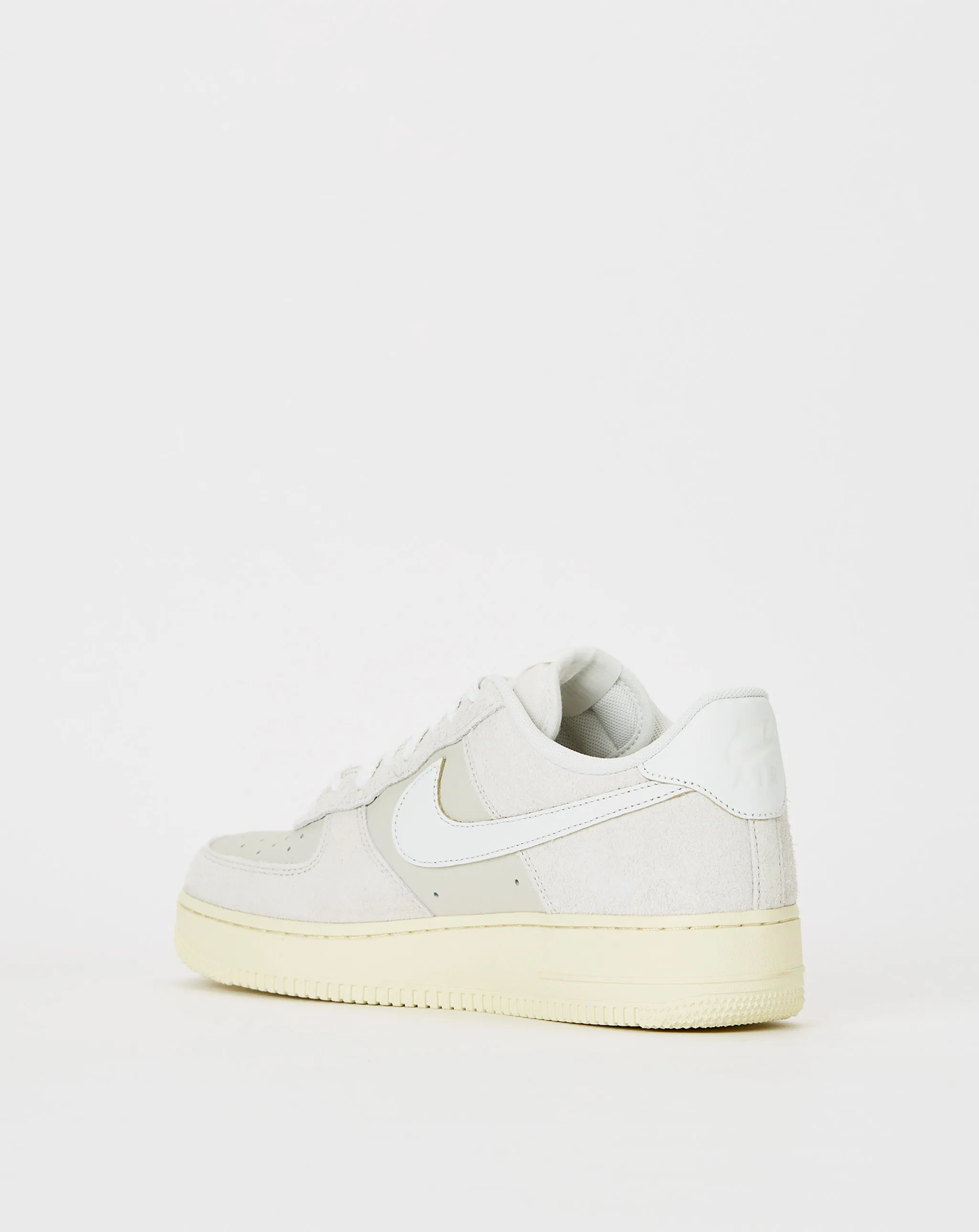 Shoes Nike Air Force 1 '07 LX