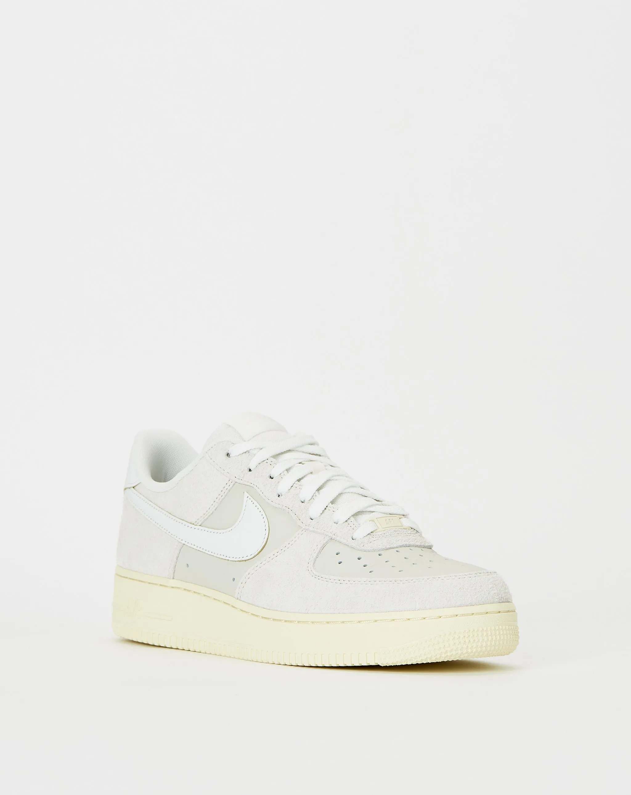 Shoes Nike Air Force 1 '07 LX
