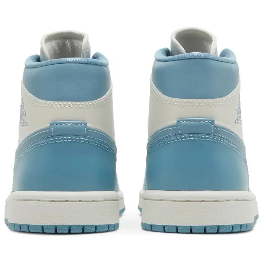 Shoes Nike Nike Air Jordan 1 Mid 'University Blue' 2022 W