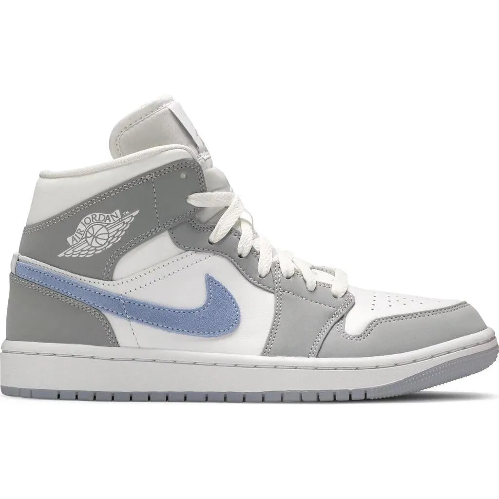 Shoes Nike Nike Air Jordan 1 Mid 'Wolf Grey' W