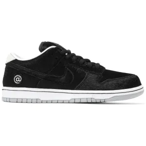 Shoes Nike Nike Medicom Toy x Dunk Low SB 'BE@RBRICK'