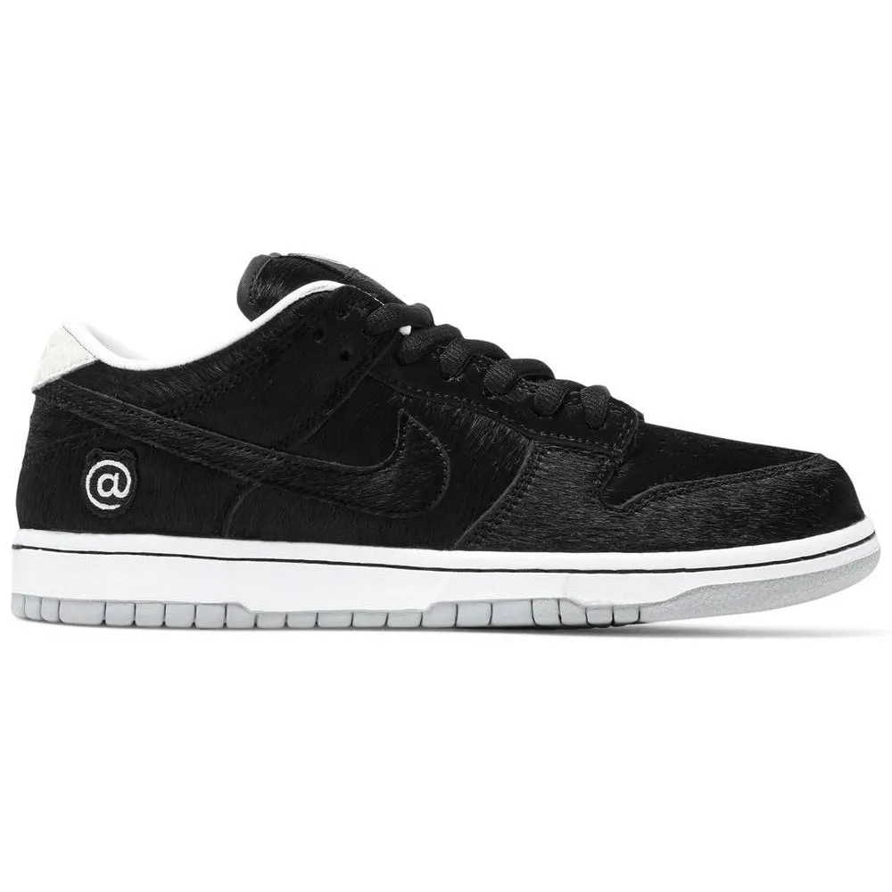 Shoes Nike Nike Medicom Toy x Dunk Low SB 'BE@RBRICK'