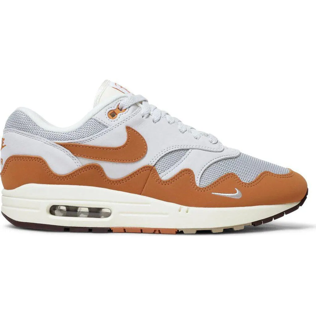 Shoes Nike Nike Patta x Air Max 1 'Monarch' Special Box