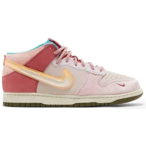 Shoes Nike Nike Social Status x Dunk Mid 'Strawberry Milk'