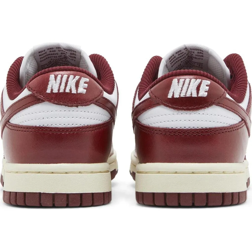 Shoes Nike Nike Wmns Dunk Low Premium 'Vintage Red'