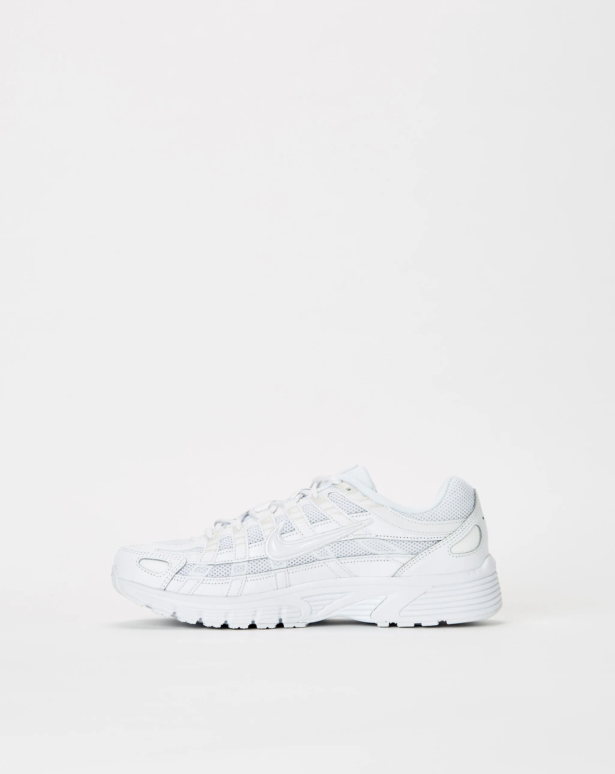 Shoes Nike P-6000