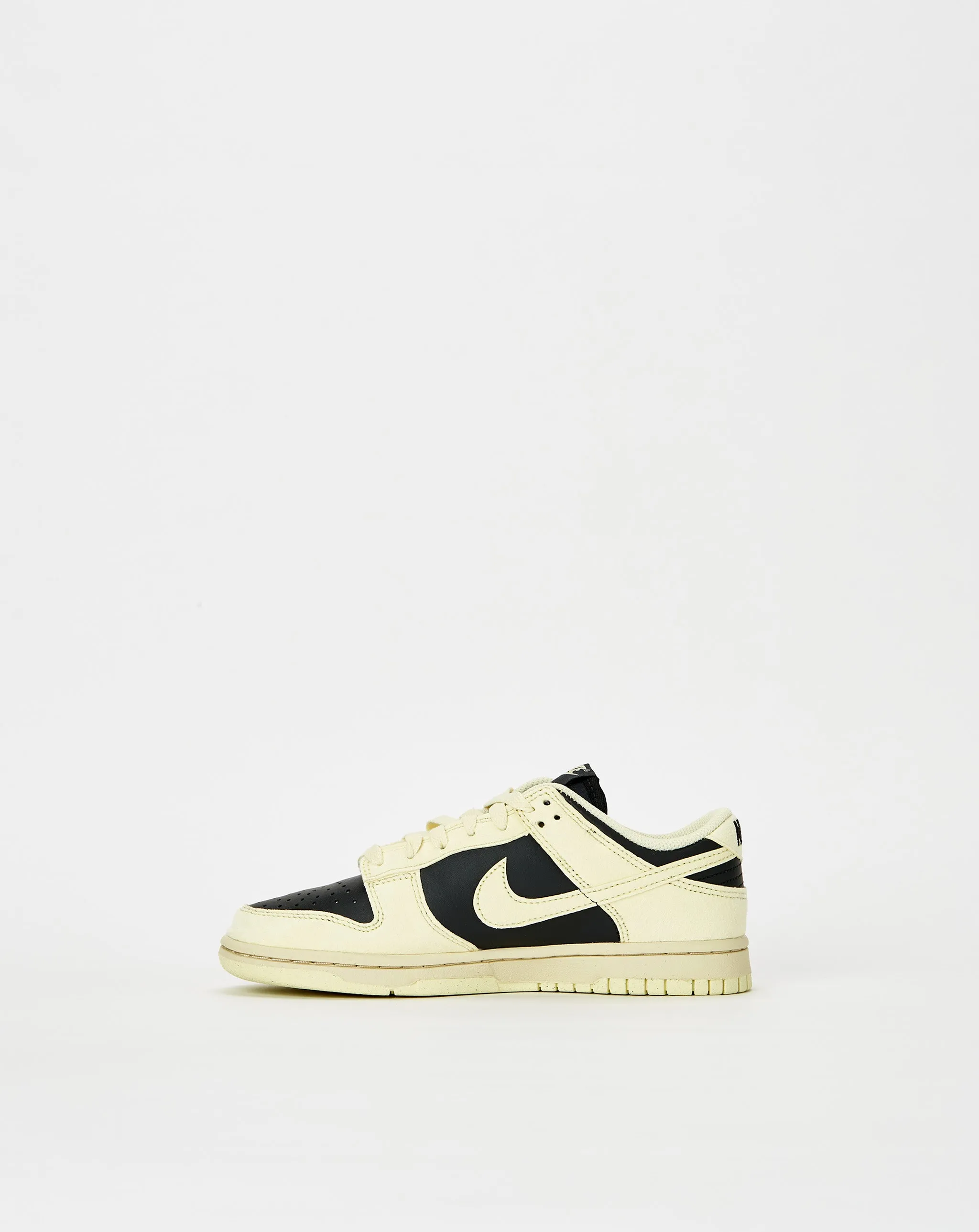 Shoes Nike Women's Dunk Low