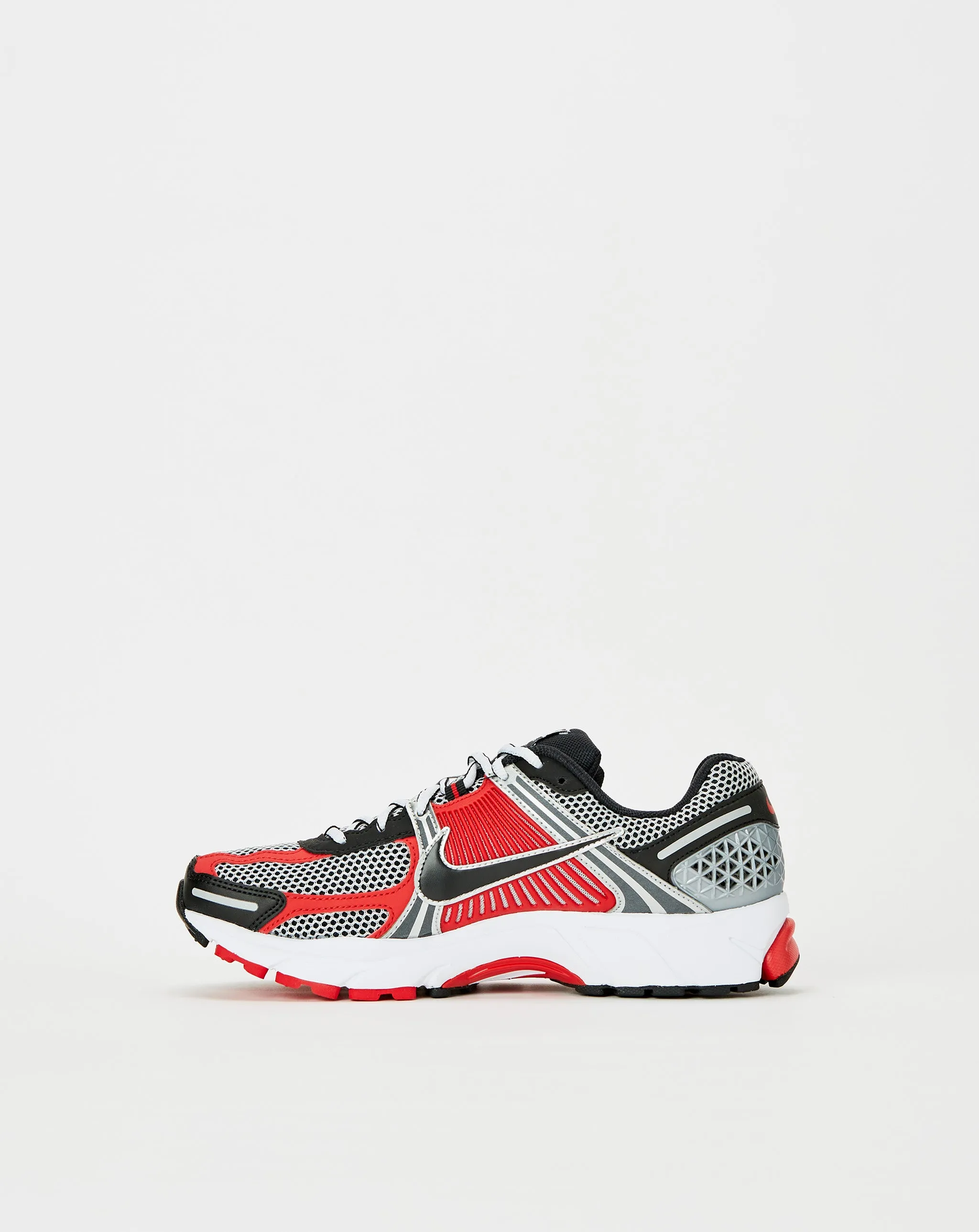 Shoes Nike Zoom Vomero 5