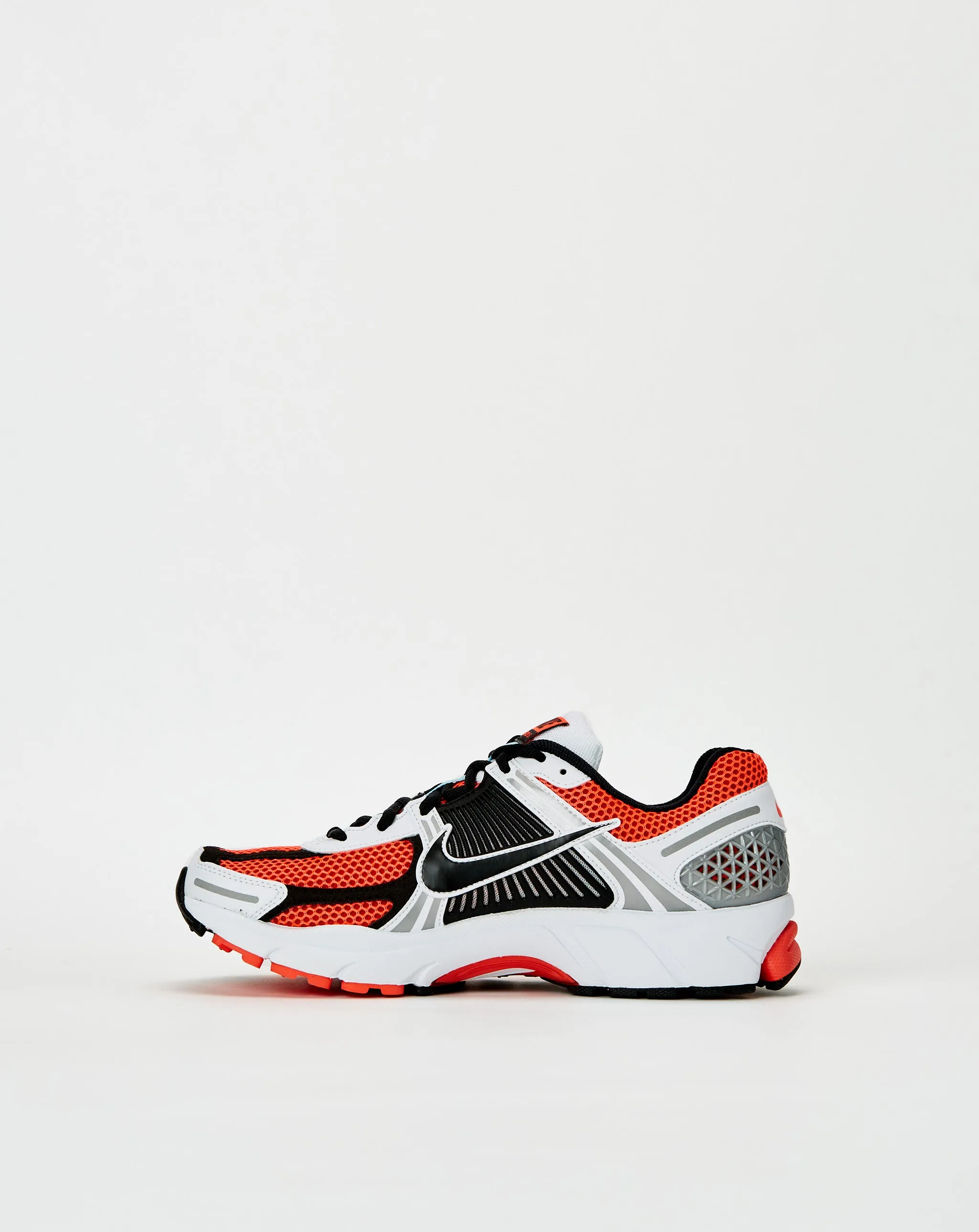 Shoes Nike Zoom Vomero 5
