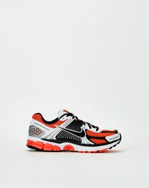 Shoes Nike Zoom Vomero 5
