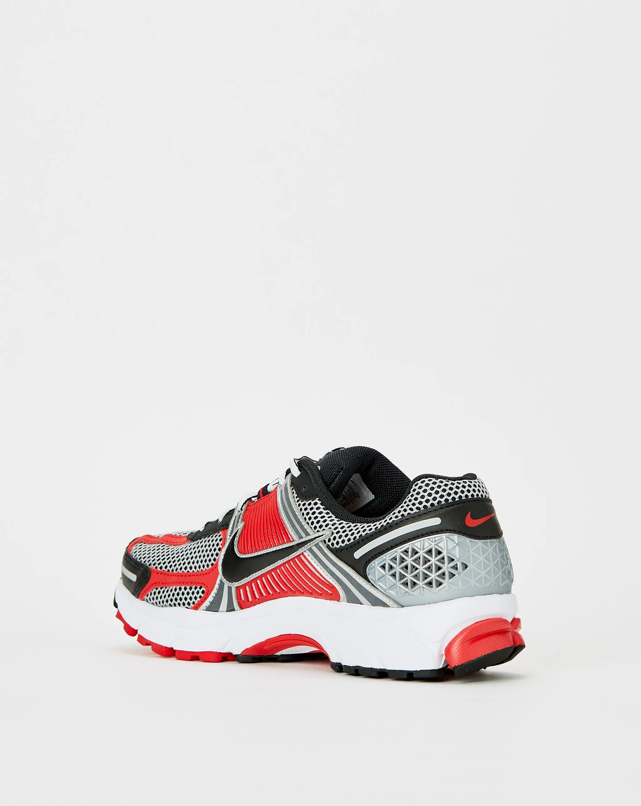 Shoes Nike Zoom Vomero 5