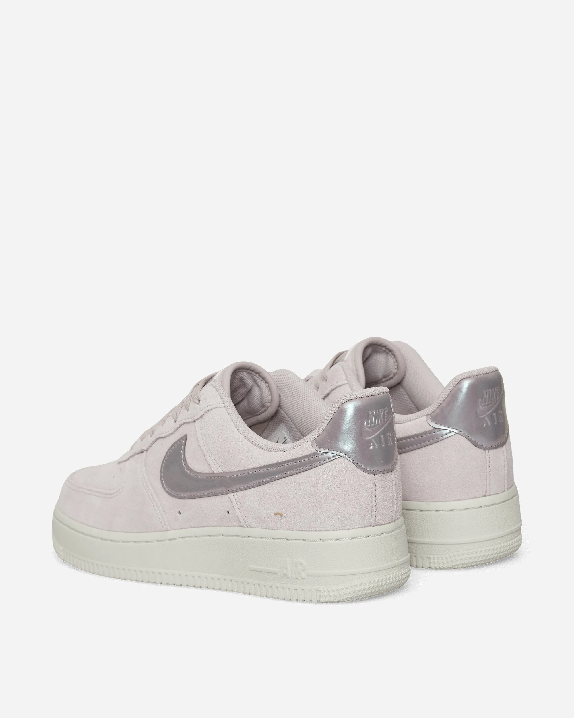 Women's Air Force 1 '07 SE Sneakers Platinum Violet / Summit White / Light Violet Ore