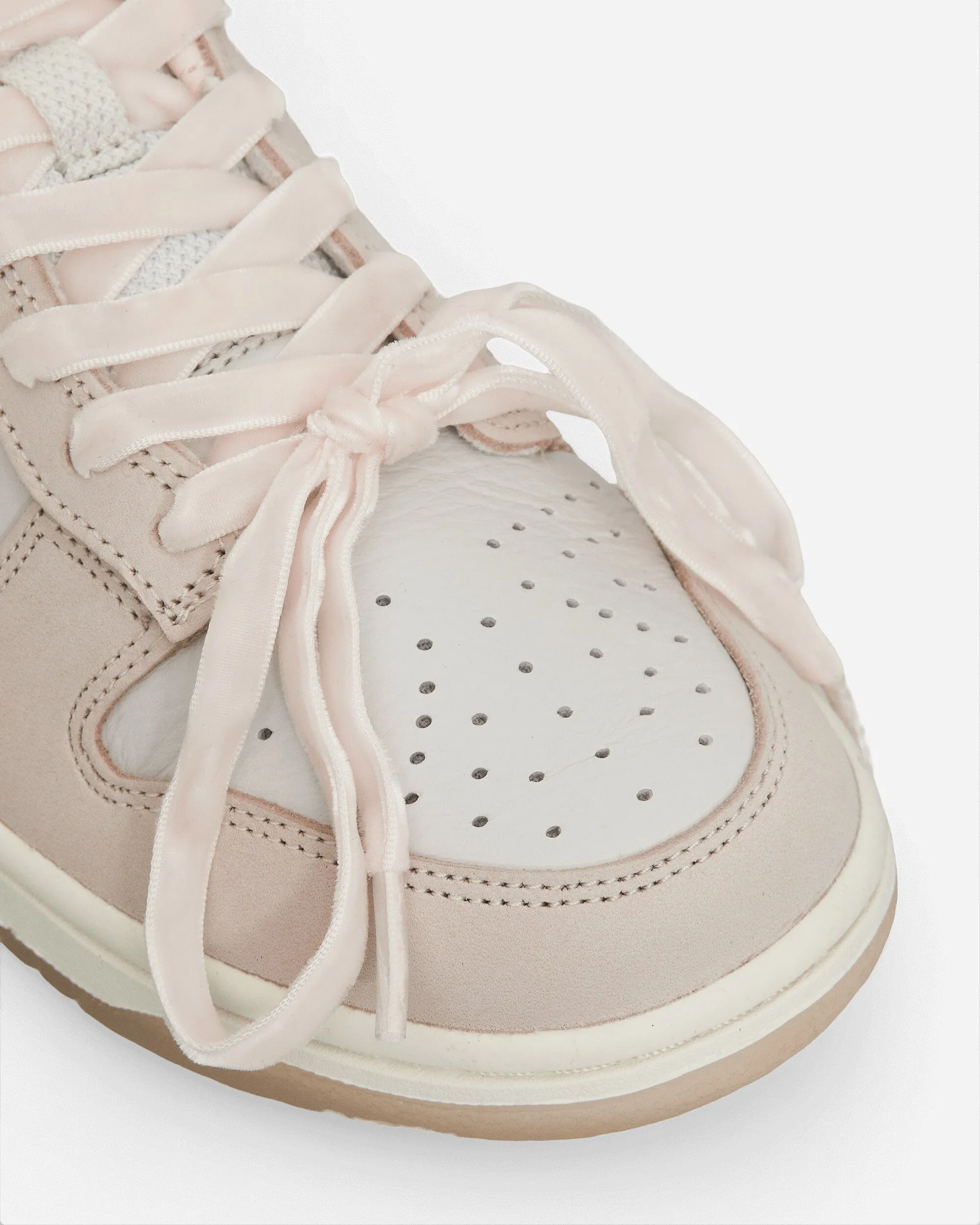 Women's Dunk Low Premium Sneakers Light Soft Pink / Platinum Tint