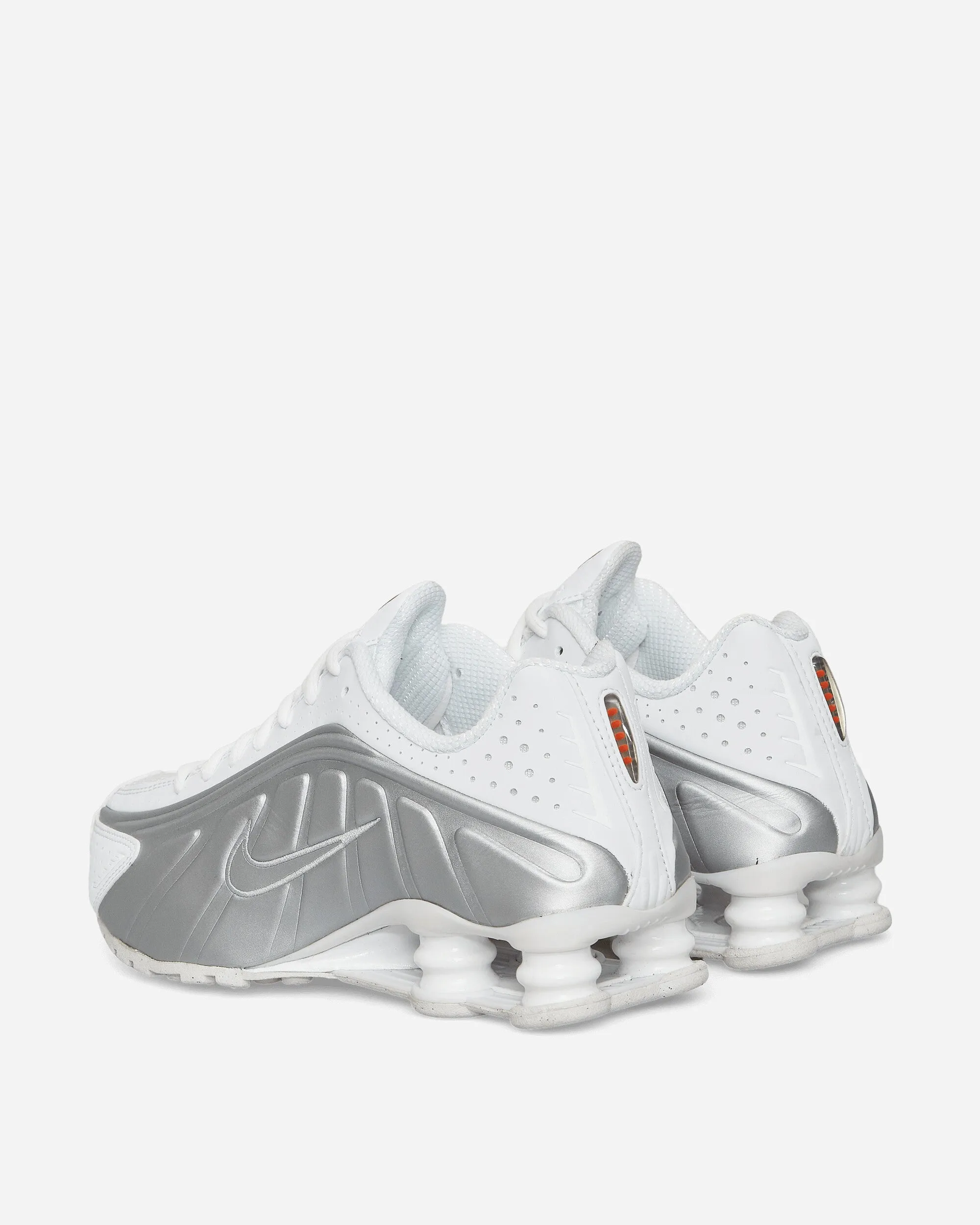 Women's Shox R4 Sneakers White / Metallic Silver