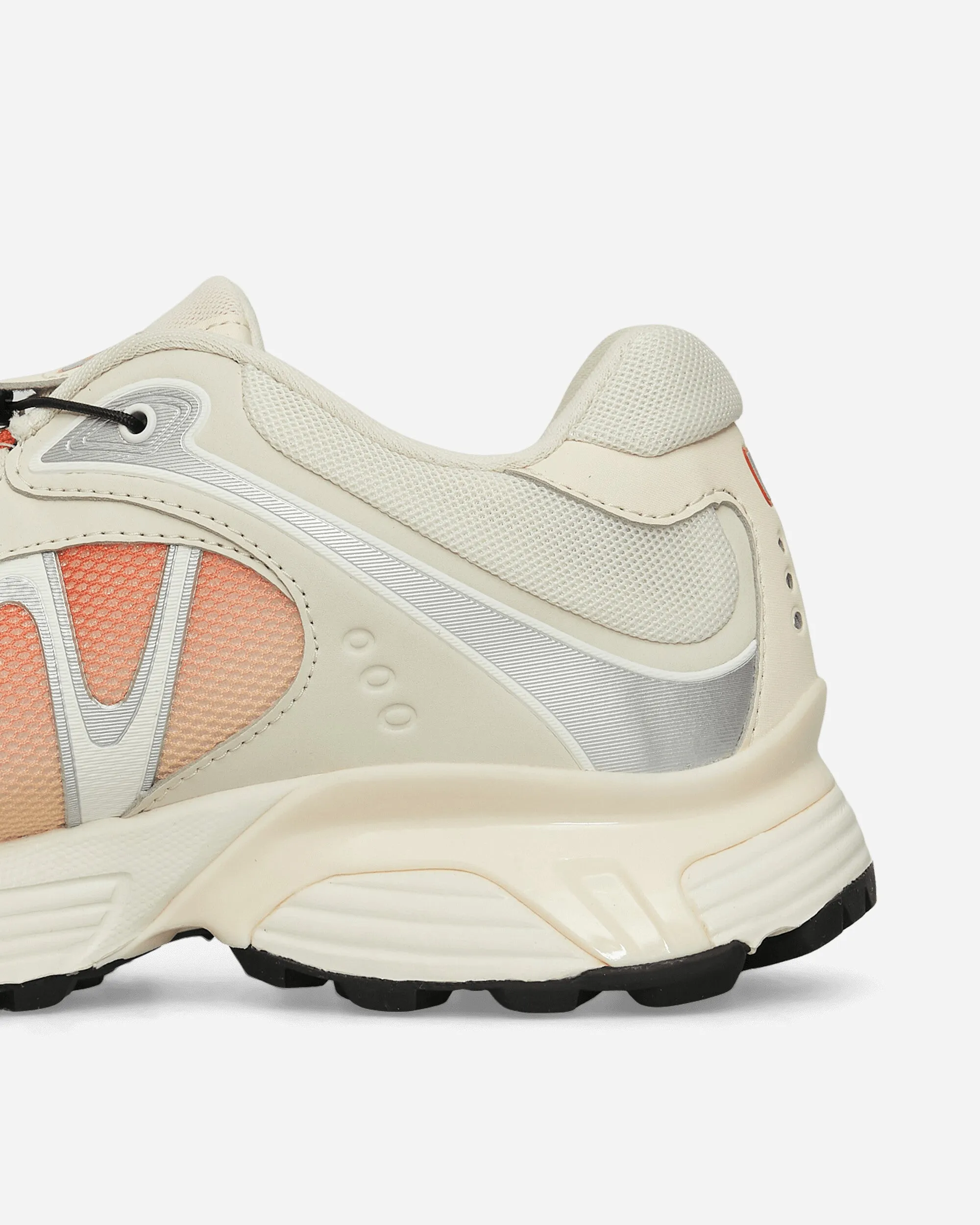 XT-Whisper Sneakers Shortbread / Red Orange / Silver